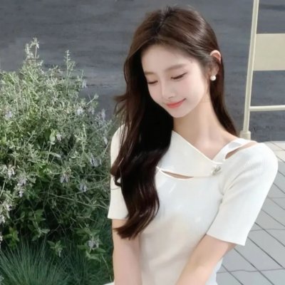 艳谍玛泰哈莉